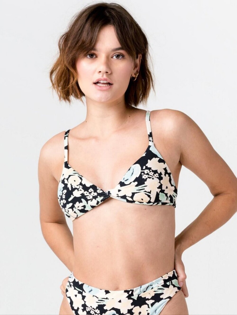 RVCA Spring Bound Bikini Set - Picture 2 of 6